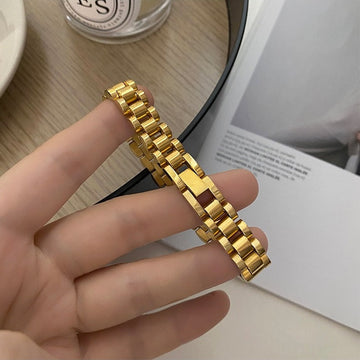 Luxury Stainless Steel Bracelet – Elegant Gold & Silver Design